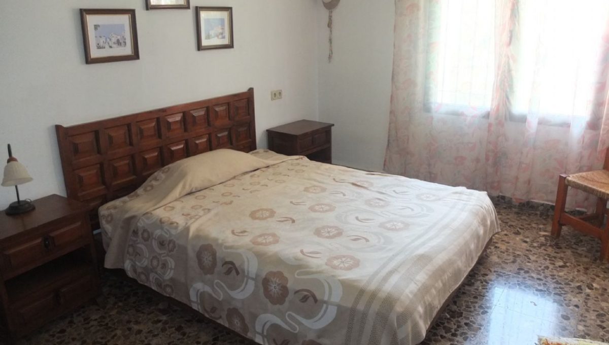 Oportunidad de compra espectacular  parcela con 3 chalets en El Caparral, Mijas-Costa-España