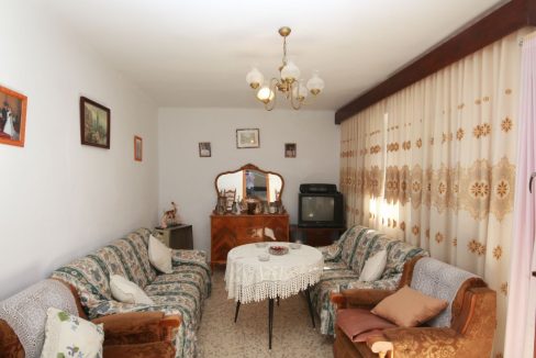salon-casa-riogordo