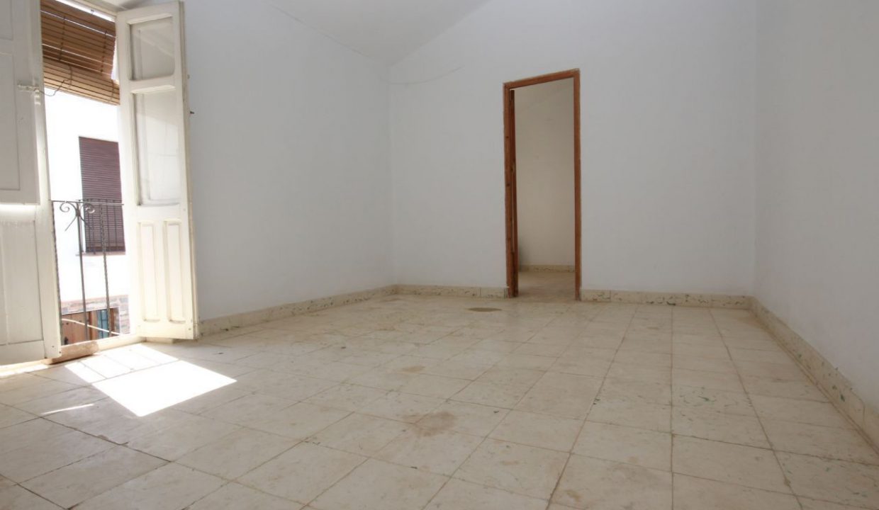 sala-casa-riogordo