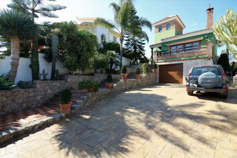 Villa de lujo en venta entre Mijas y Fuengirola, Malaga, Costa del Sol