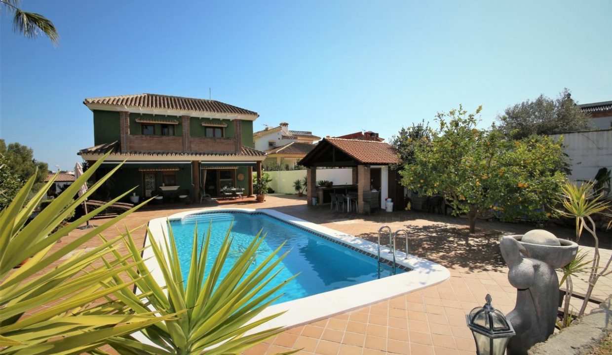 Villa de lujo en venta entre Mijas y Fuengirola, Malaga, Costa del Sol