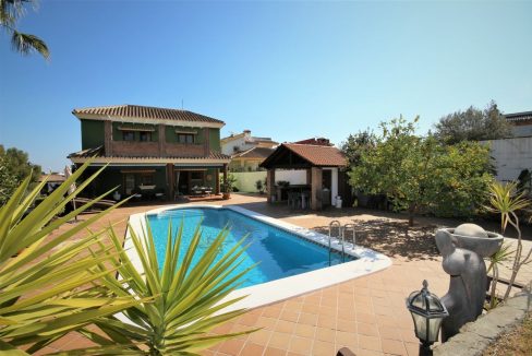 Villa de lujo en venta entre Mijas y Fuengirola, Malaga, Costa del Sol