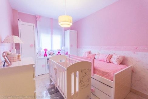 tercer-dormitorio-apartamento-el-coto-antequera-malaga