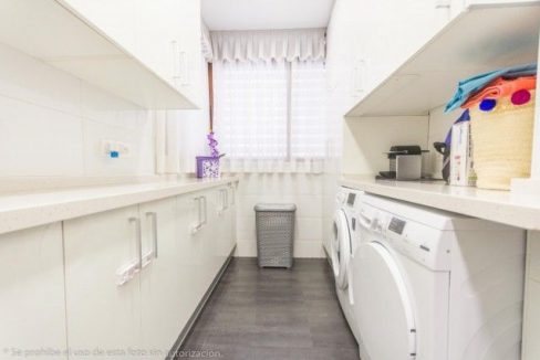 vista-detalle-cocina-apartamento-el-coto-antequera-malaga