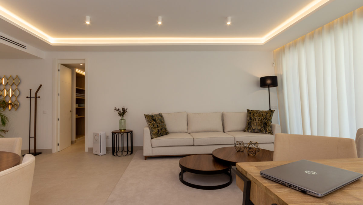 living-room-properties-for-sale-fuengirola