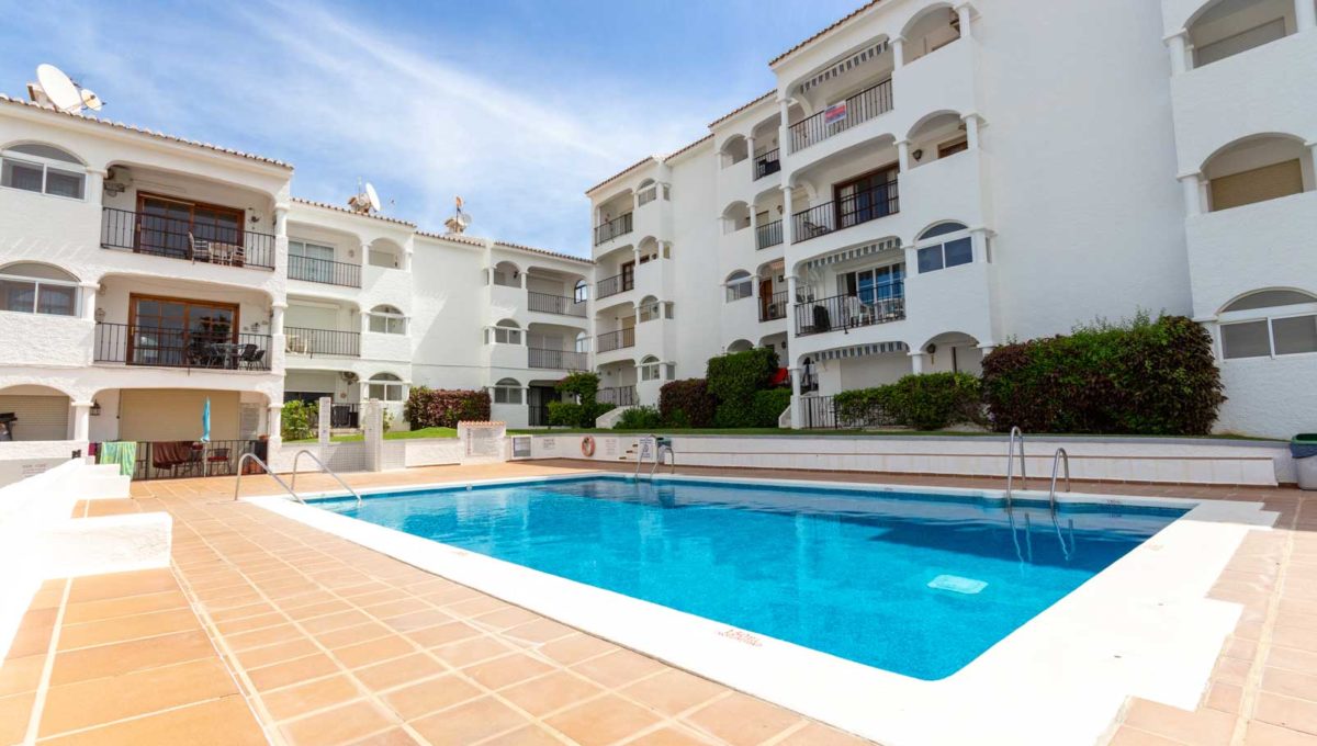 piscina-comunitaria-apartamento-venta-adelfas-mijas-costa-1731