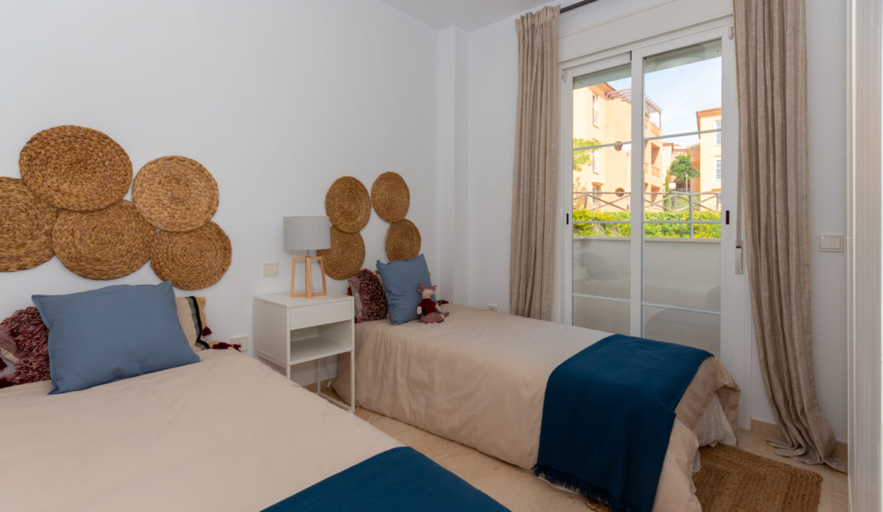 second-bedroom-properties-for-sale-estepona