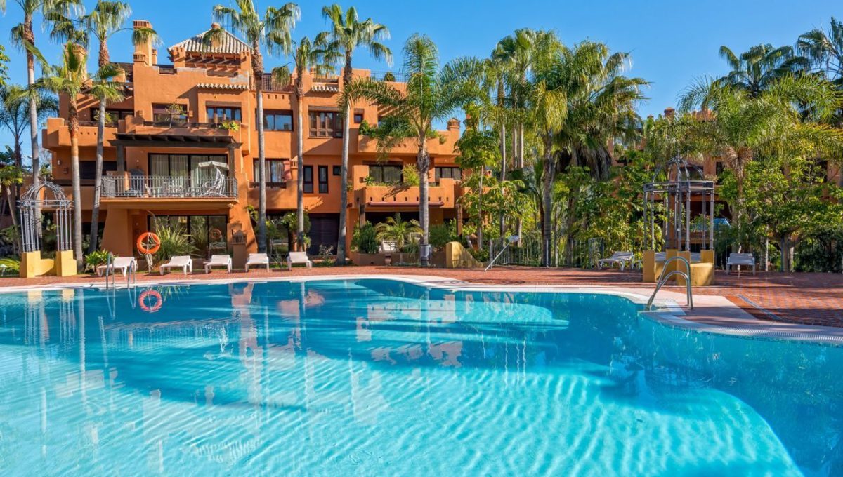 Preciosos pisos de 2 y 3 dormitorios en La Alzambra Hill Club, Marbella, España