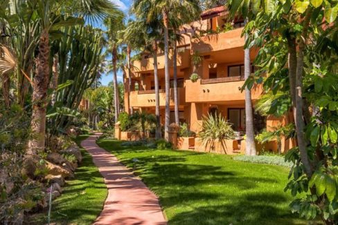 Preciosos pisos de 2 y 3 dormitorios en La Alzambra Hill Club, Marbella, España