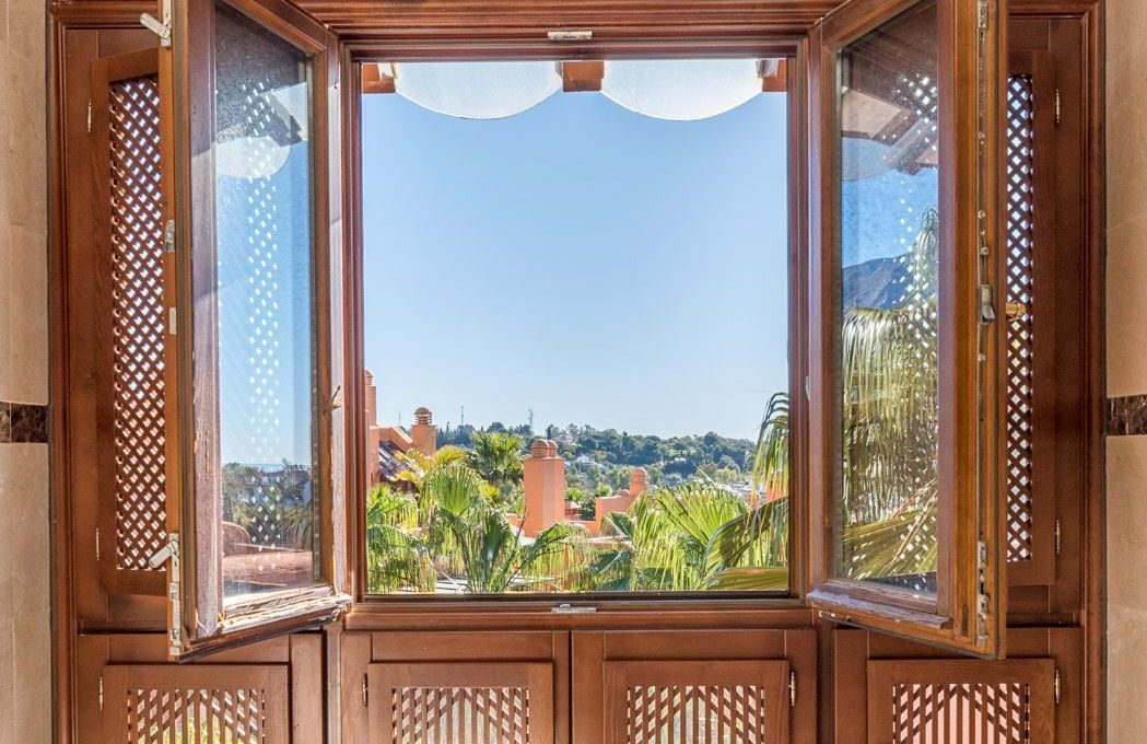 Preciosos pisos de 2 y 3 dormitorios en La Alzambra Hill Club, Marbella, España