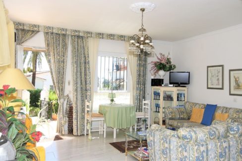 Apartamento en venta en Las Buganvillas, Mijas Costa.