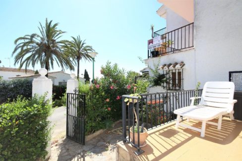 Apartamento en venta en Las Buganvillas, Mijas Costa.