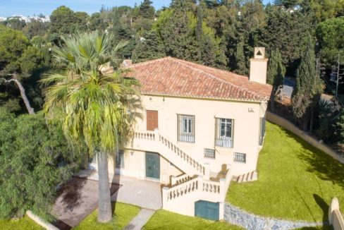 Edificio comercial a la venta en Mijas Costa.