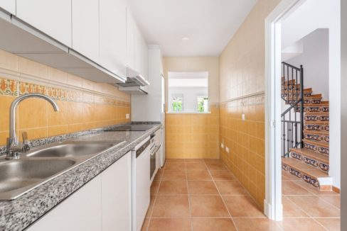 Adosados en venta en Benahavís