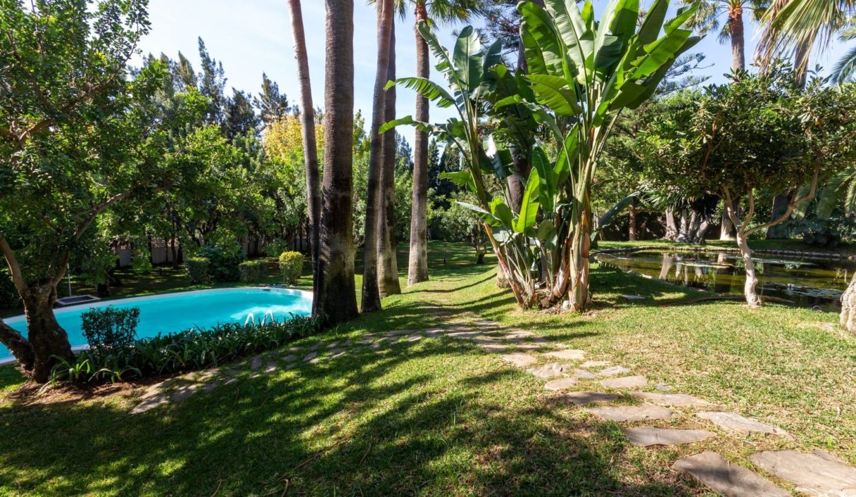 villa-venta-marbella-costa-del-sol05