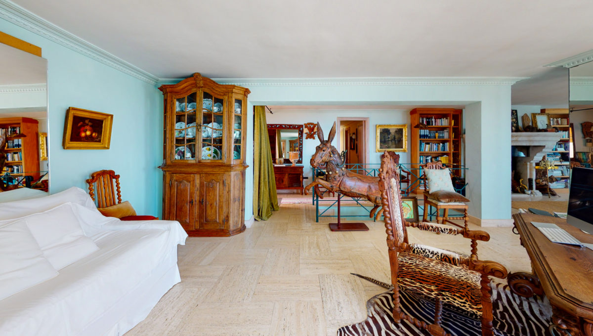 living-house-for-sale-mijas-costa