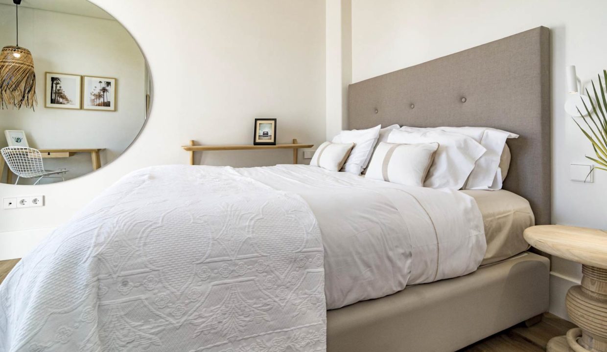 bedroom-in-luxury-house-for-rent-marbella
