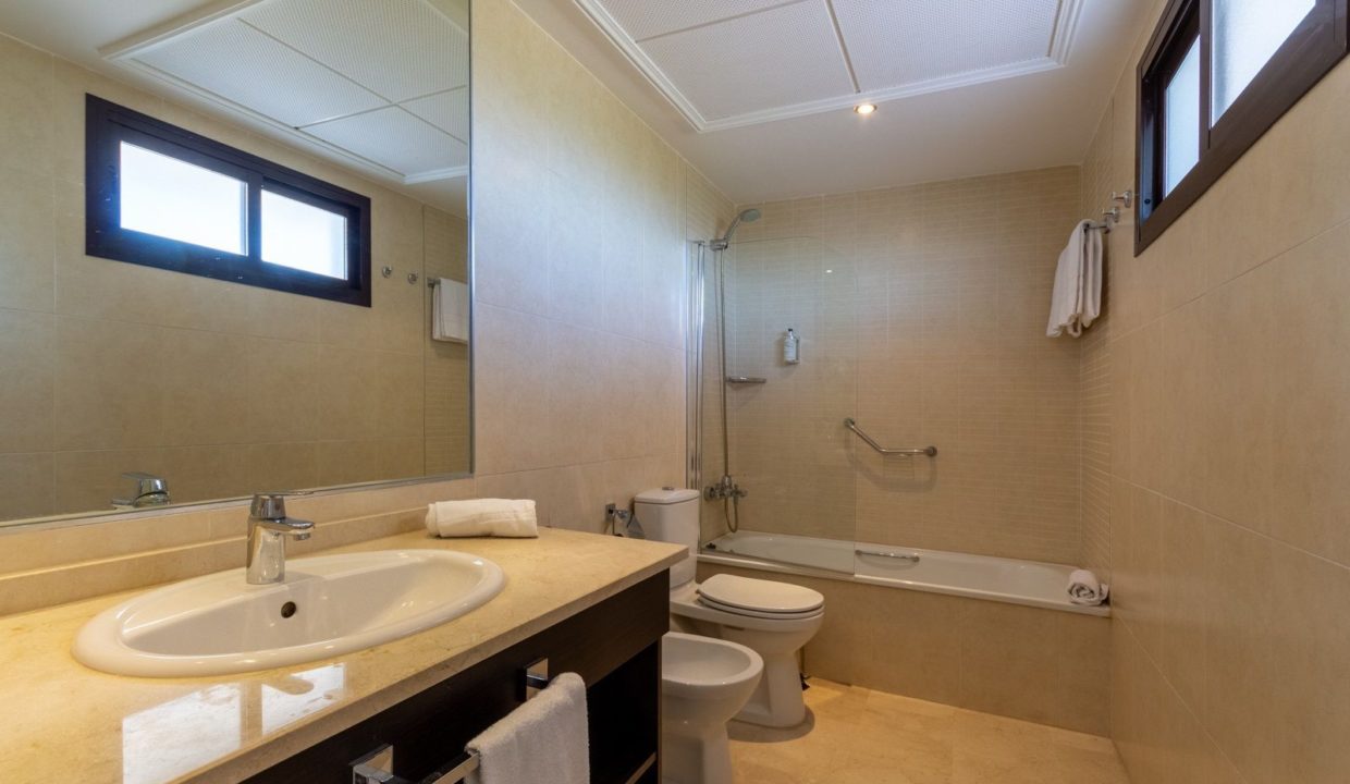 aseo-apartamentos-turisticos-estepona