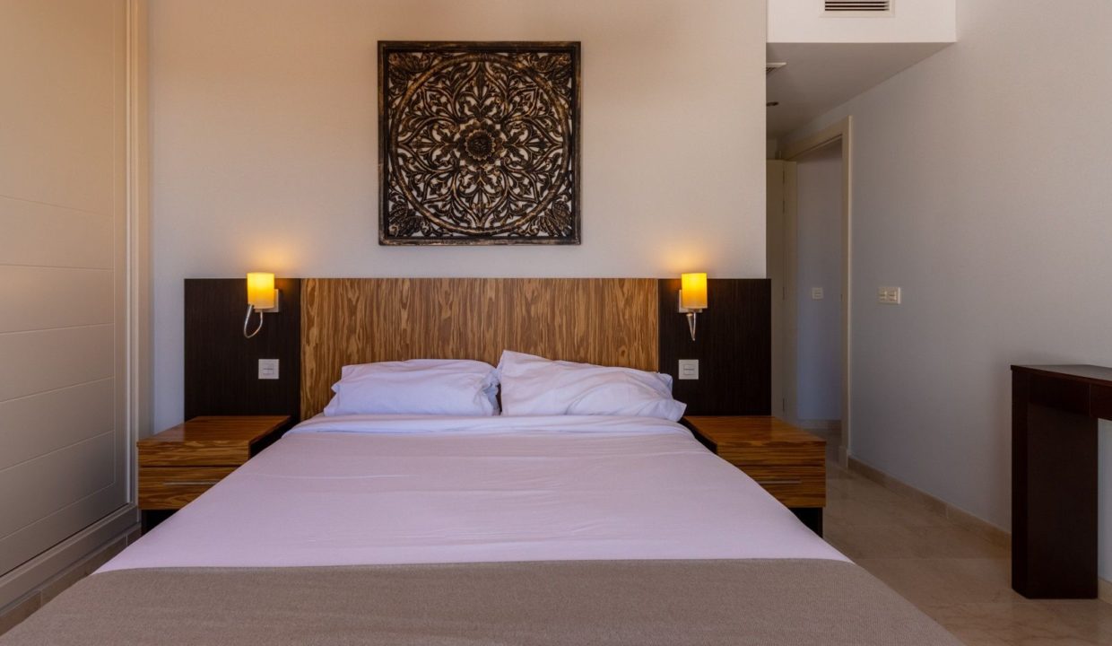 dormitorio-apartamentos-turisticos-estepona