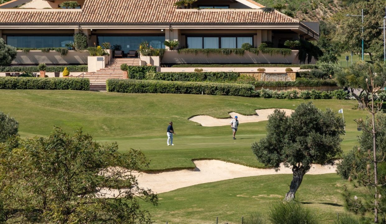 vistas-golf-apartamentos-turisticos-estepona