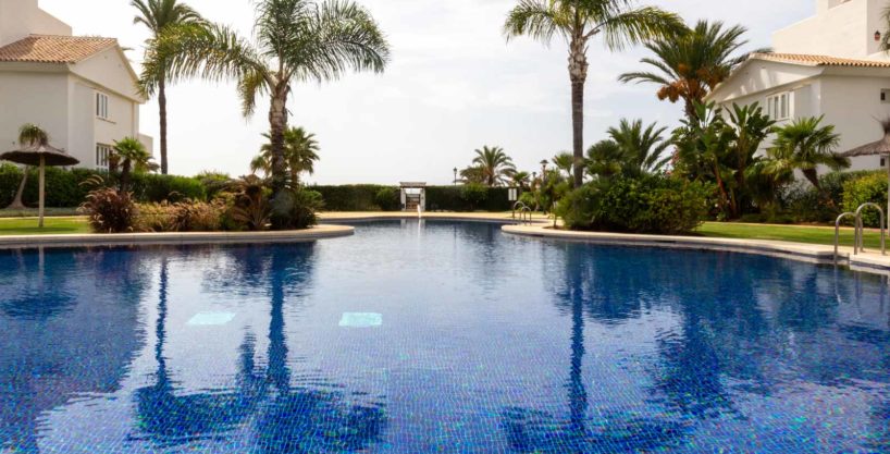 community-pool-monteros-marbella