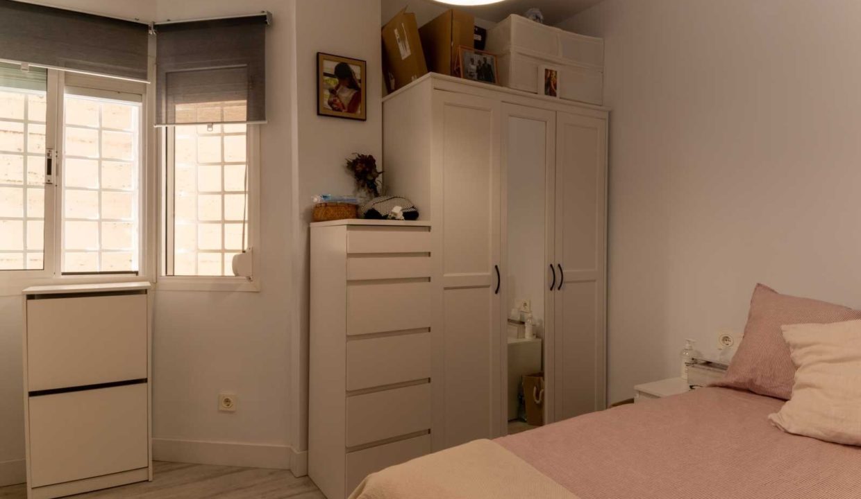 dormitorio-apartamento-cerrado-calderon-malaga-capital-2117