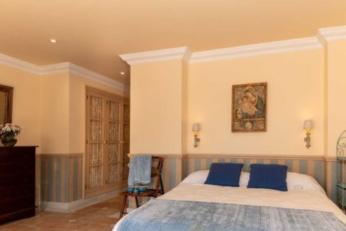 dormitorio-principal-villa-lujo-venta-guadalmina-marbella-2116