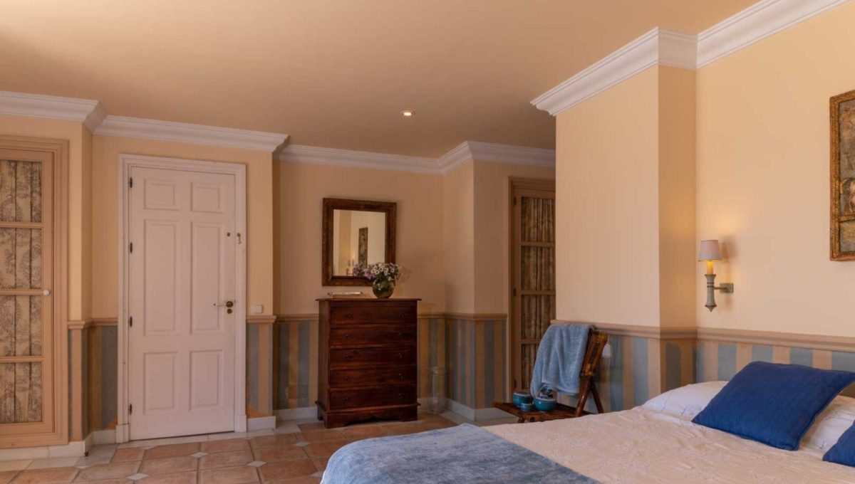 dormitorio-villa-lujo-venta-guadalmina-marbella-2116