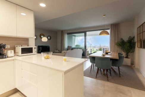 Piso 3 dormitorios en venta en Estepona