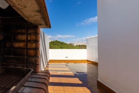 Piso 3 habitaciones con vistas panorámicas y azotea en Conde Ureña