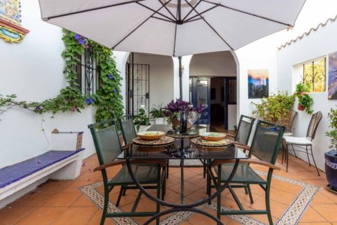 patio-interior-finca-rustica-lujo-venta-estepona-2125