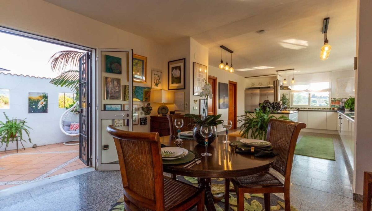 comedor-cocina-finca-rustica-lujo-venta-estepona-2125