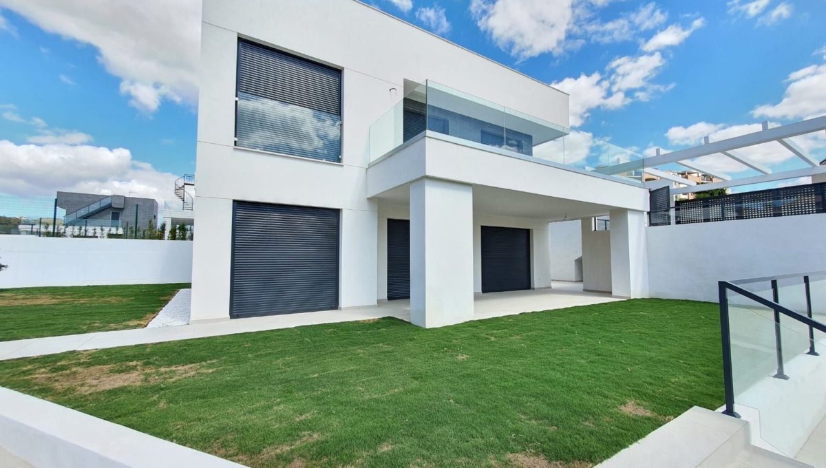 VILLAS DE NUEVA CONSTRUCCION EN MANILVA