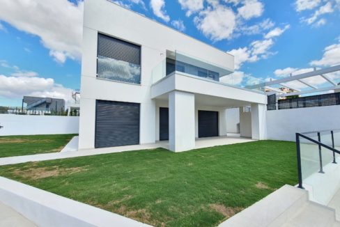 VILLAS DE NUEVA CONSTRUCCION EN MANILVA