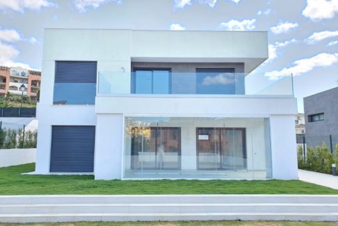 VILLAS DE NUEVA CONSTRUCCION EN MANILVA