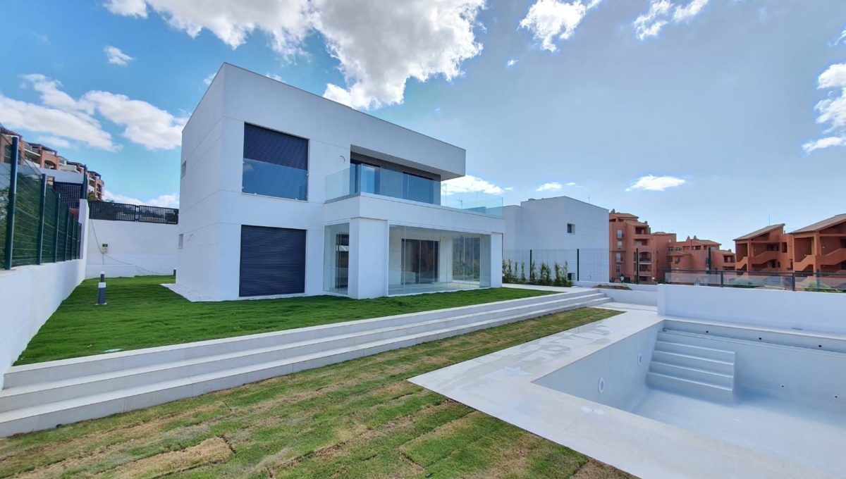 VILLAS DE NUEVA CONSTRUCCION EN MANILVA