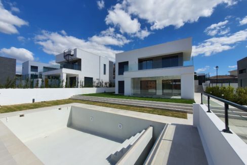 VILLAS DE NUEVA CONSTRUCCION EN MANILVA