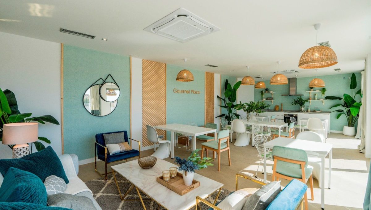 Apartamentos de 2 y 3 habitaciones en Benalmadena Pueblo, Malaga, España