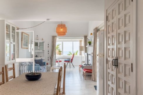 living-room-villa-in-Cala-de-Mijas-for-rent