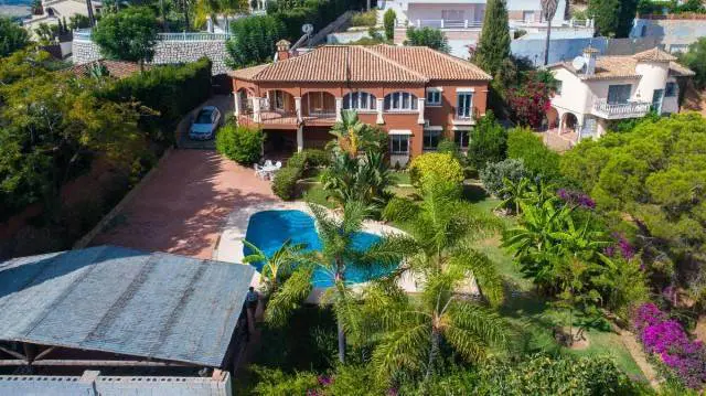 villa-lujo-venta-campo-mijas-malaga-costa-del-sol-blancareal-inmobiliaria-real-estate-spain