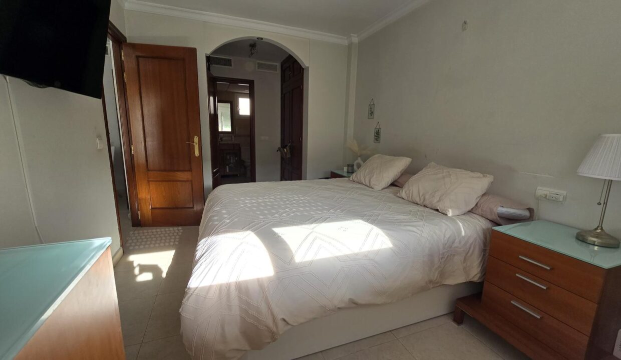 PT0399 LIDIA SANCHEZ ATICO (4)